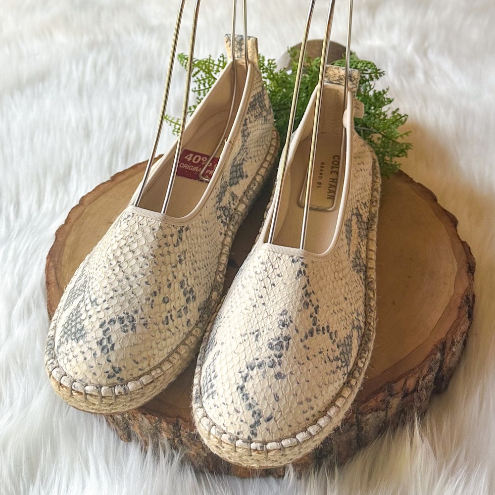 COLE HAAN CLOUDFEEL ROCCIA SNAKE PRINT LEATHER ESPADRILLE FLATS SHOES 6 $180 - Picture 3 of 6
